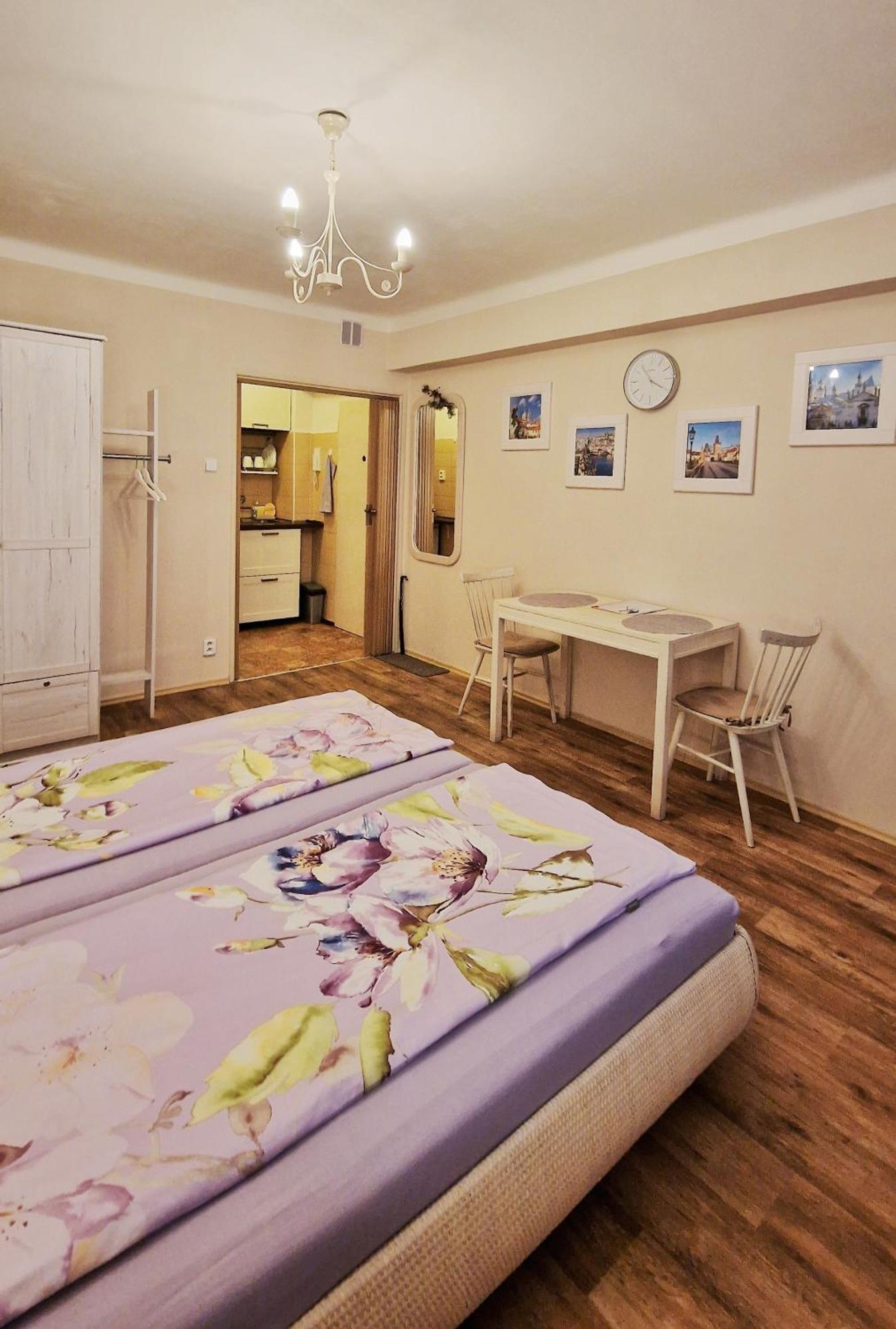 Veles Apartment Prague Exterior photo